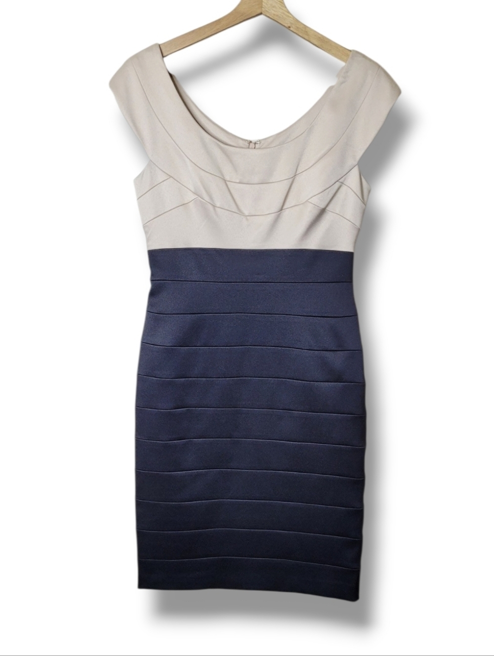 NWT Maggy London Sheath Dress Size 8